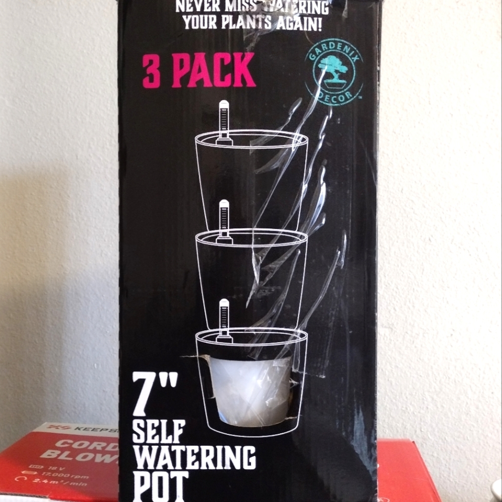 Gardenix Decor Self Watering Pots